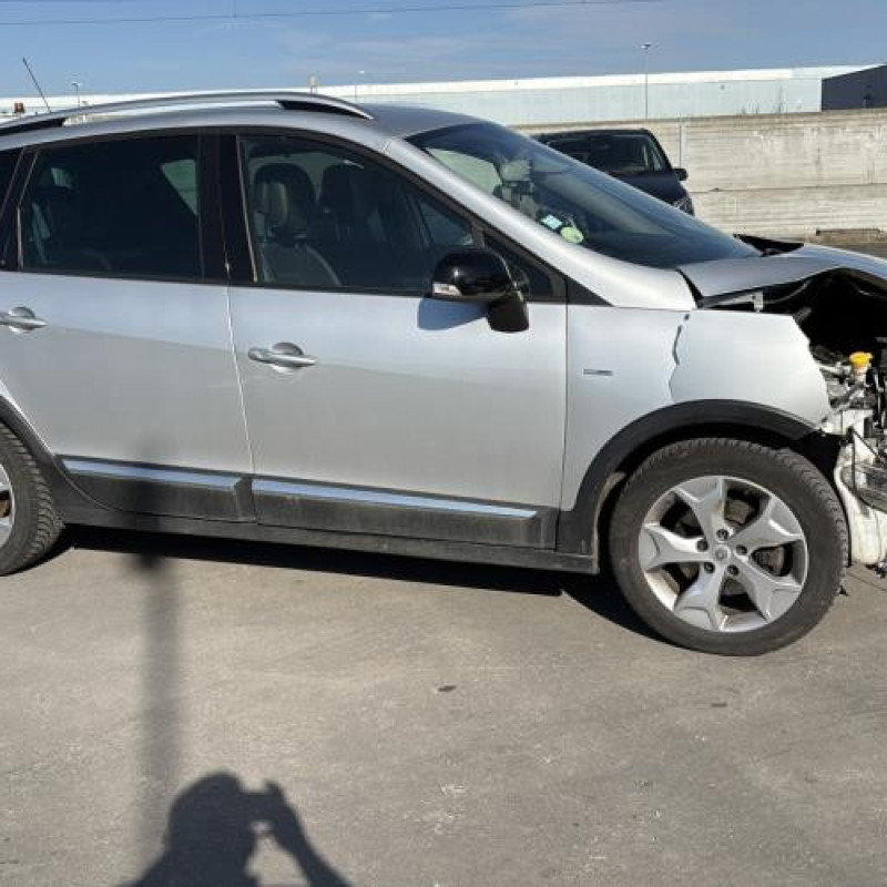 Vitre avant gauche RENAULT GRAND SCENIC 3 Photo n°6