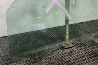 Vitre avant gauche RENAULT KANGOO 2