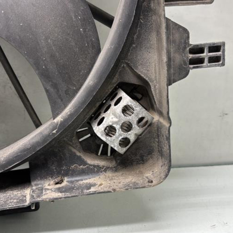 Moto ventilateur radiateur RENAULT KANGOO 2 Photo n°2