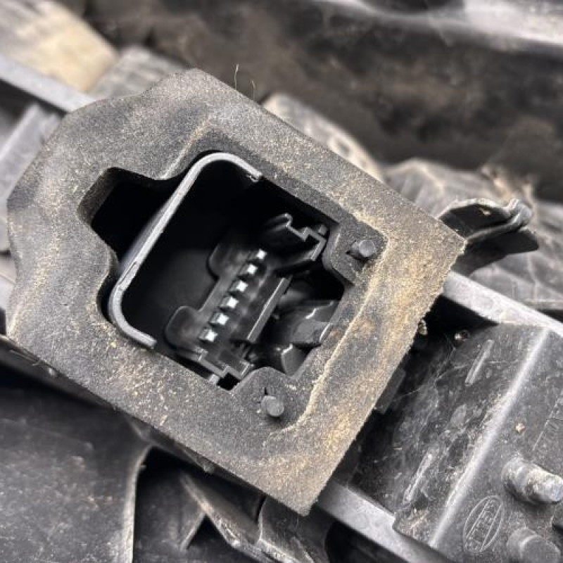 Feu arriere principal gauche (feux) RENAULT GRAND SCENIC 2 Photo n°3