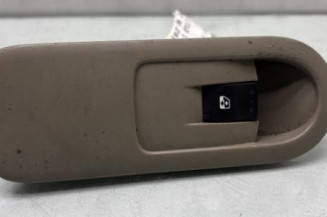 Interrupteur de leve vitre avant droit RENAULT GRAND SCENIC 2 Photo n°1