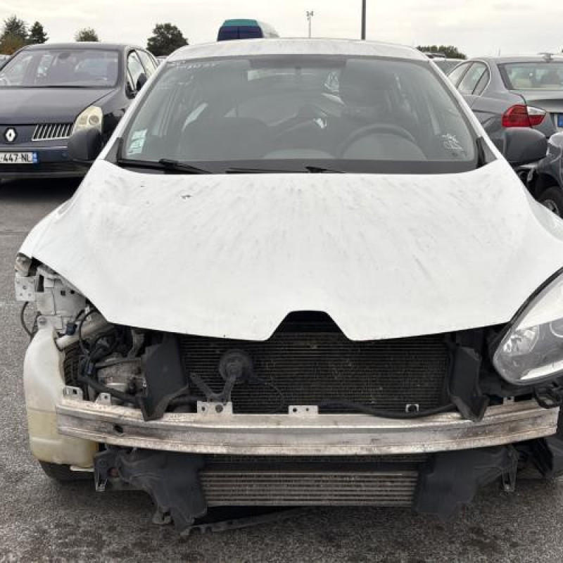 Aile avant gauche RENAULT MEGANE 3 Photo n°12