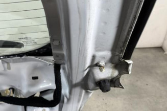 Malle/Hayon arriere RENAULT MEGANE 3