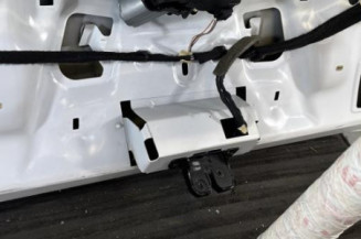 Malle/Hayon arriere RENAULT MEGANE 3