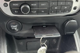 Vitre avant droit RENAULT MEGANE 3