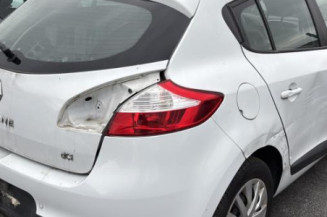 Renfort pare choc avant (traverse) RENAULT MEGANE 3