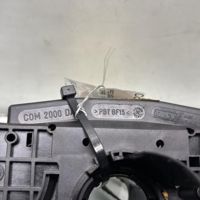 Com (Bloc Contacteur Tournant+Commodo Essuie Glace+Commodo Phare) PEUGEOT 206 Photo n°9