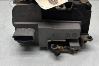 Serrure avant gauche PEUGEOT 206