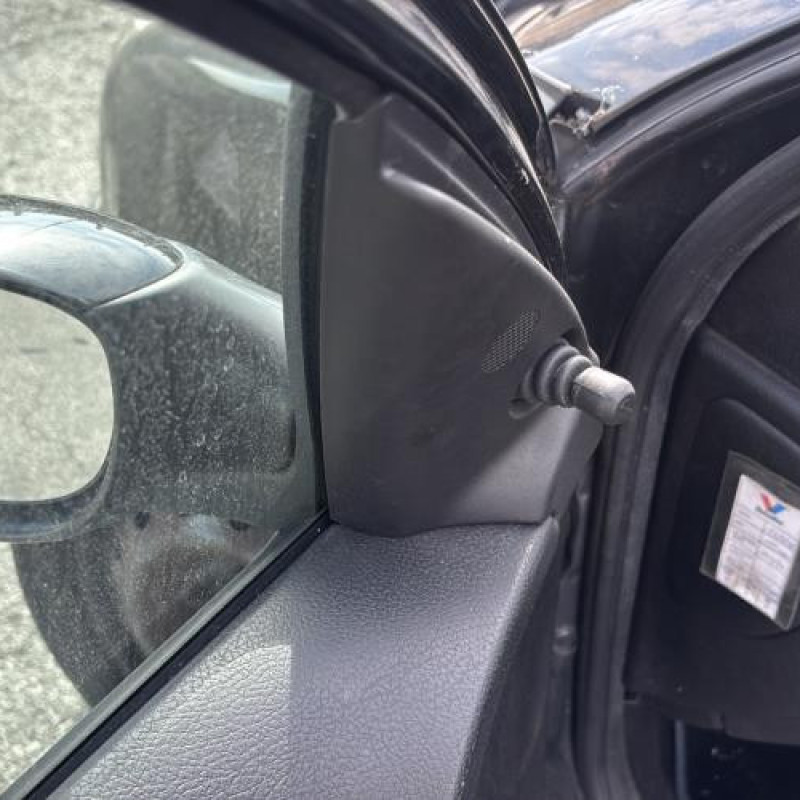 Serrure avant gauche PEUGEOT 206 Photo n°14