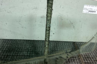 Vitre arriere droit PEUGEOT 207