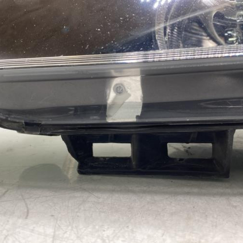 Optique avant principal gauche (feux)(phare) OPEL CORSA D Photo n°3