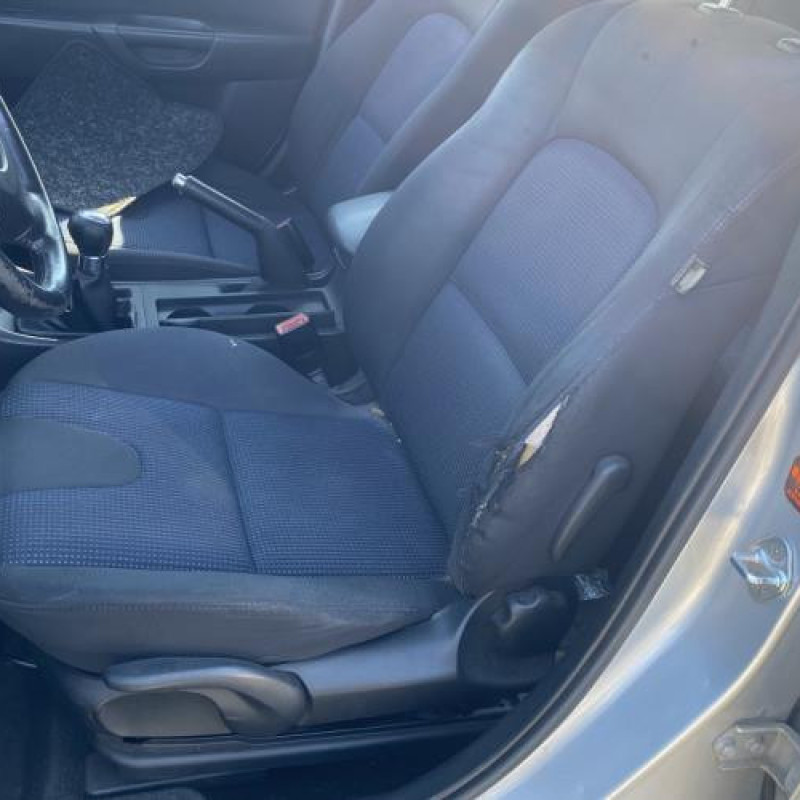 Feu arriere secondaire droit (feux) MAZDA 3 1 Photo n°14