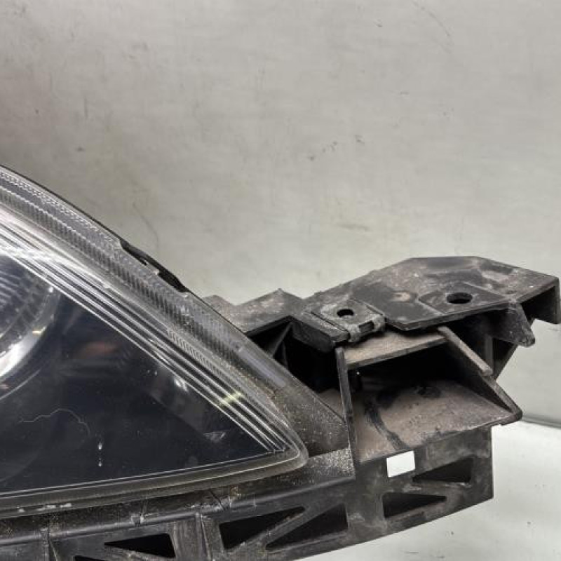 Optique avant principal droit (feux)(phare) MAZDA 3 1 Photo n°4