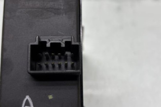 Interrupteur de leve vitre avant gauche MAZDA 3 1