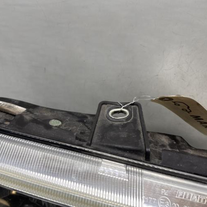 Optique avant principal droit (feux)(phare) FIAT MULTIPLA Photo n°3