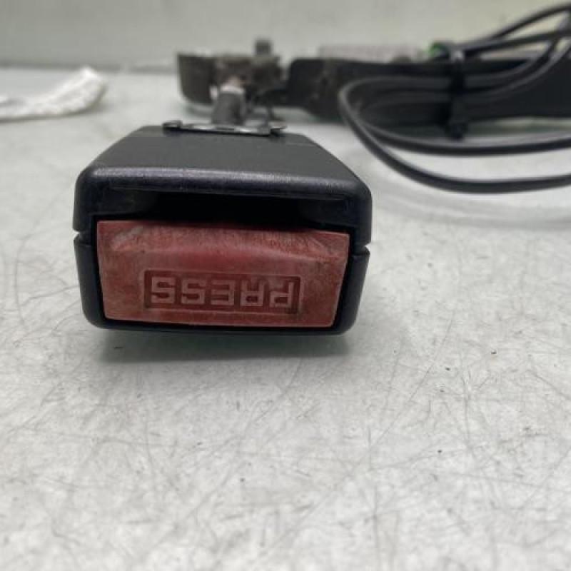 Pretensionneur de ceinture avant gauche CITROEN C2 Photo n°2