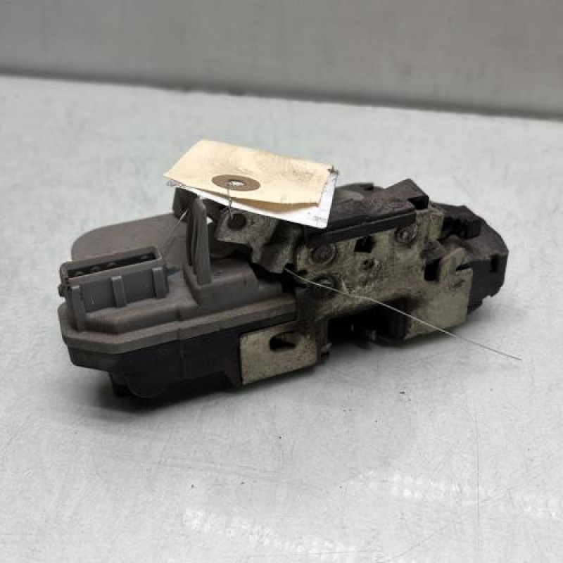 Serrure arriere gauche PEUGEOT 206+ Photo n°4