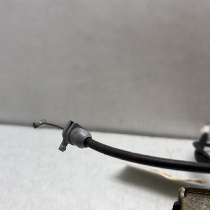 Serrure arriere droit PEUGEOT 407 Photo n°2