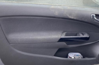 Renfort pare choc avant (traverse) OPEL CORSA D