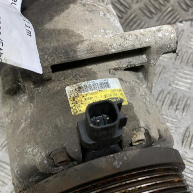 Compresseur clim FORD C-MAX 1 Photo n°3