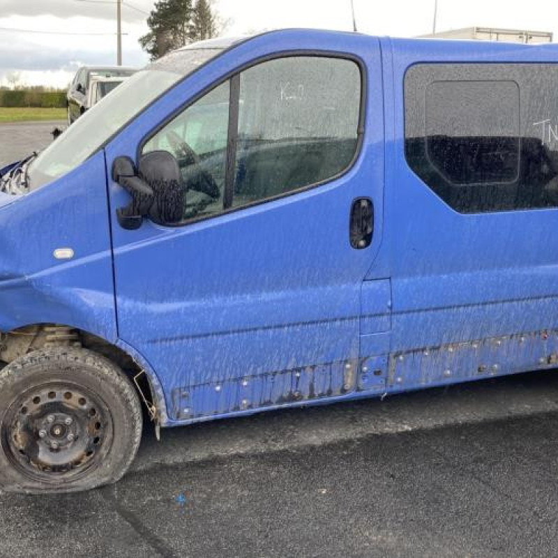 Trappe d'essence RENAULT TRAFIC 2 Photo n°10