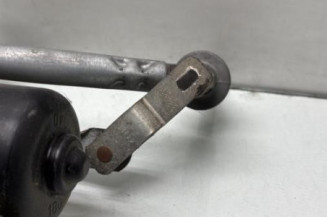 Moteur essuie glace avant RENAULT TRAFIC 2