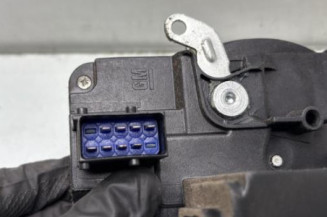 Serrure avant gauche RENAULT TRAFIC 2