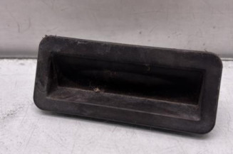 Bouton de coffre FORD FIESTA 6 Photo n°1