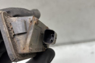 Bouton de coffre FORD FIESTA 6