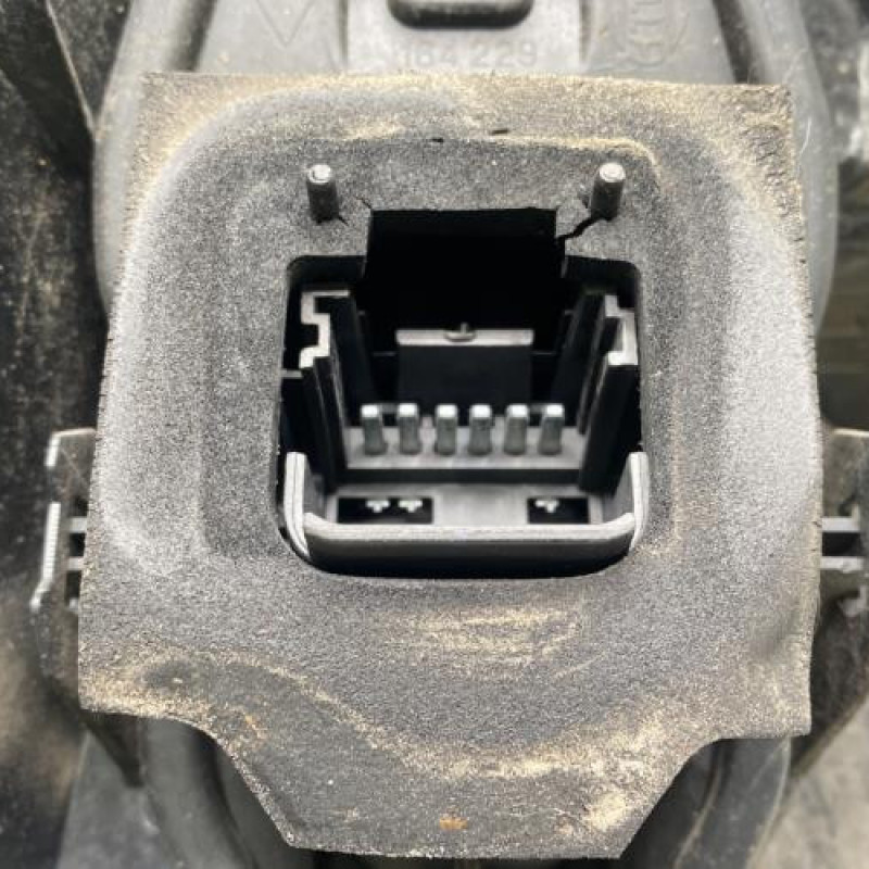 Feu arriere principal droit (feux) RENAULT SCENIC 2 Photo n°3