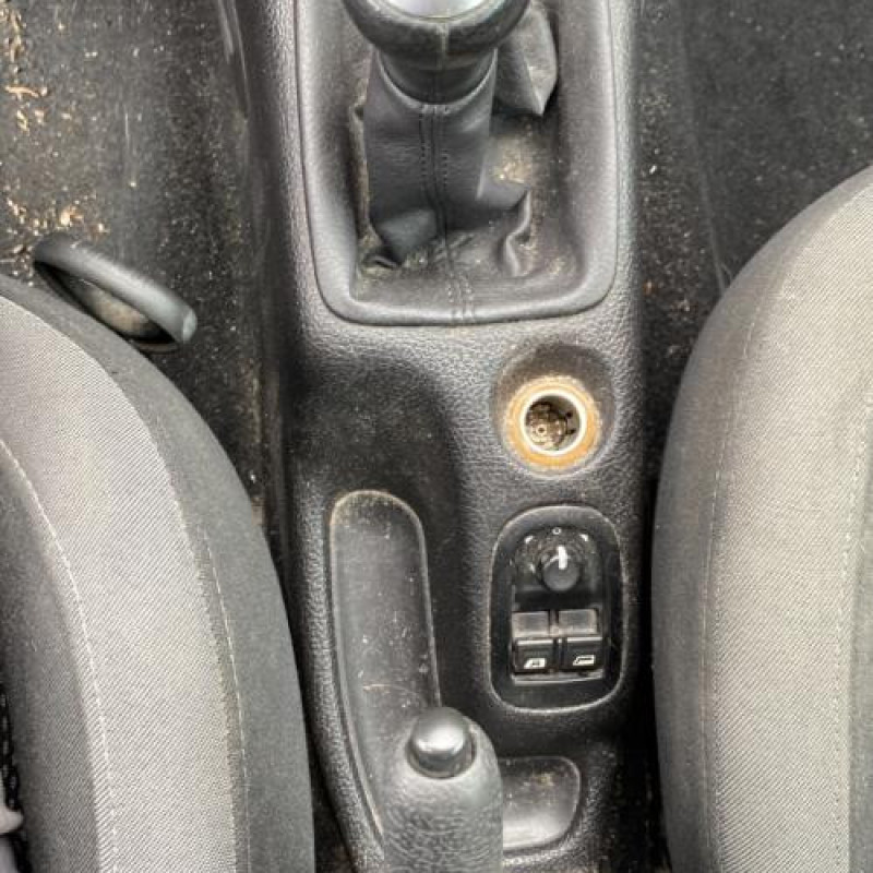 Optique avant principal gauche (feux)(phare) PEUGEOT 206 Photo n°20