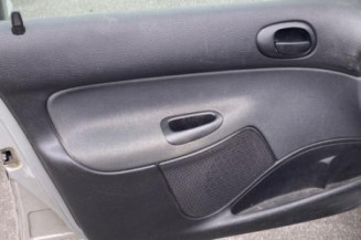 Serrure avant gauche PEUGEOT 206