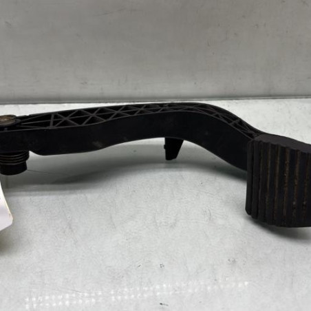 Pedale d'embrayage PEUGEOT 206 Photo n°1