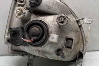 Optique avant principal gauche (feux)(phare) OPEL AGILA A