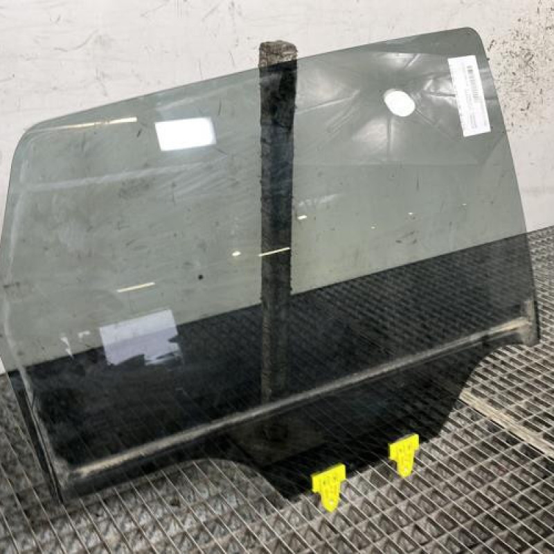 Vitre arriere droit NISSAN QASHQAI 1 Photo n°2