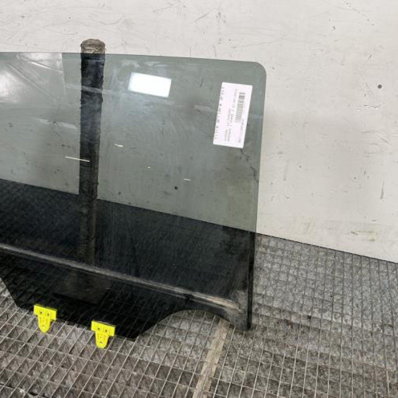 Vitre arriere droit NISSAN QASHQAI 1 Photo n°3