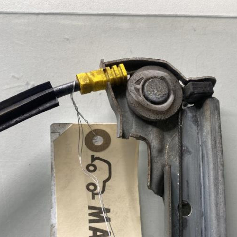 Leve vitre electrique avant gauche PEUGEOT 607 Photo n°3