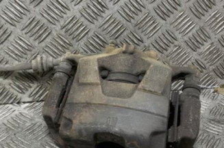 Etrier avant droit (freinage) OPEL ASTRA J Photo n°1