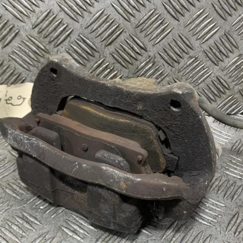 Etrier avant droit (freinage) OPEL ASTRA J Photo n°3