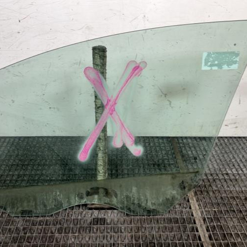 Vitre avant droit OPEL MERIVA B Photo n°4