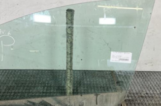 Vitre avant gauche OPEL MERIVA B Photo n°1