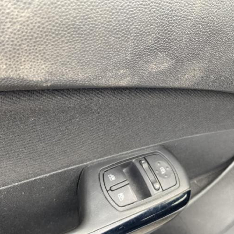 Capot OPEL CORSA D Photo n°16