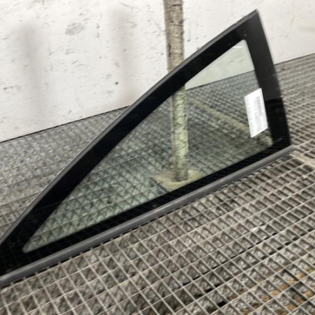 Custode arriere droit OPEL CORSA D