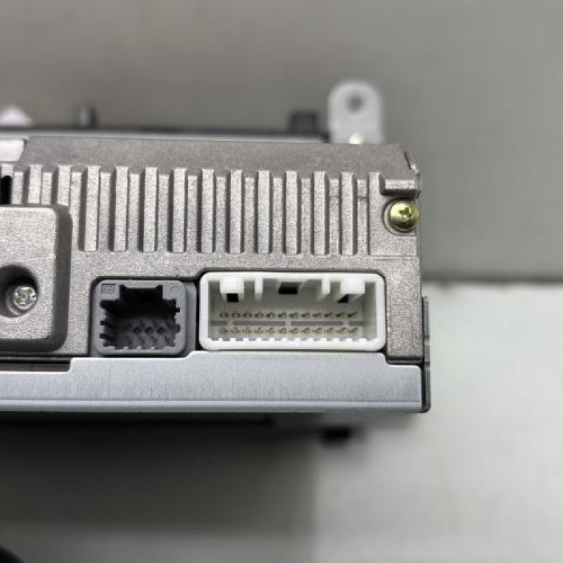 Autoradio d'origine RENAULT CLIO 4 Photo n°3