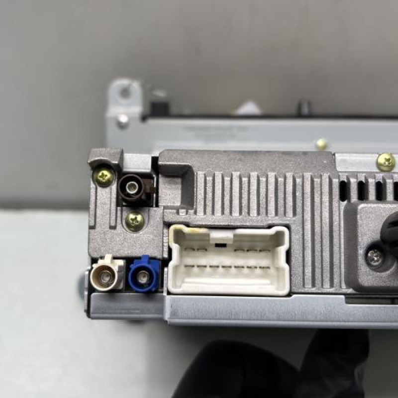 Autoradio d'origine RENAULT CLIO 4 Photo n°4