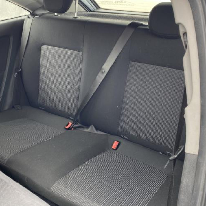 Malle/Hayon arriere OPEL CORSA D Photo n°18