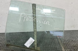 Vitre arriere droit VOLKSWAGEN GOLF 4 Photo n°1