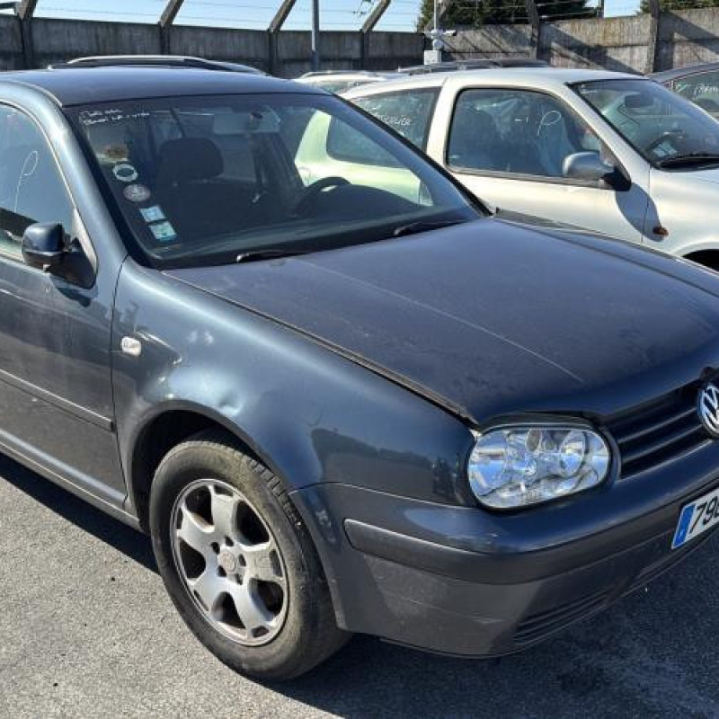 Vitre arriere droit VOLKSWAGEN GOLF 4 Photo n°6