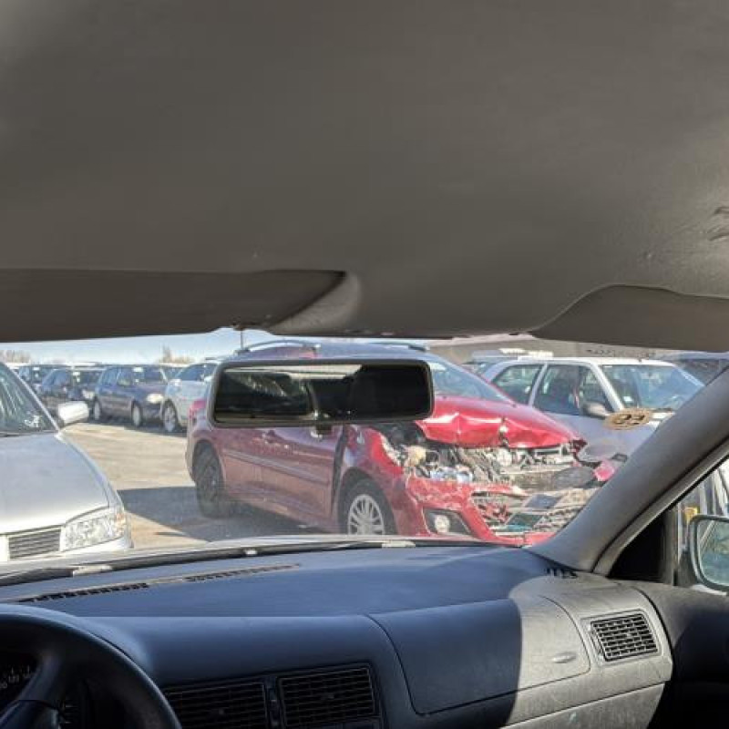 Vitre arriere droit VOLKSWAGEN GOLF 4 Photo n°16