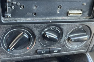 Vitre arriere droit VOLKSWAGEN GOLF 4